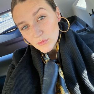 Meet your Posher, Drew